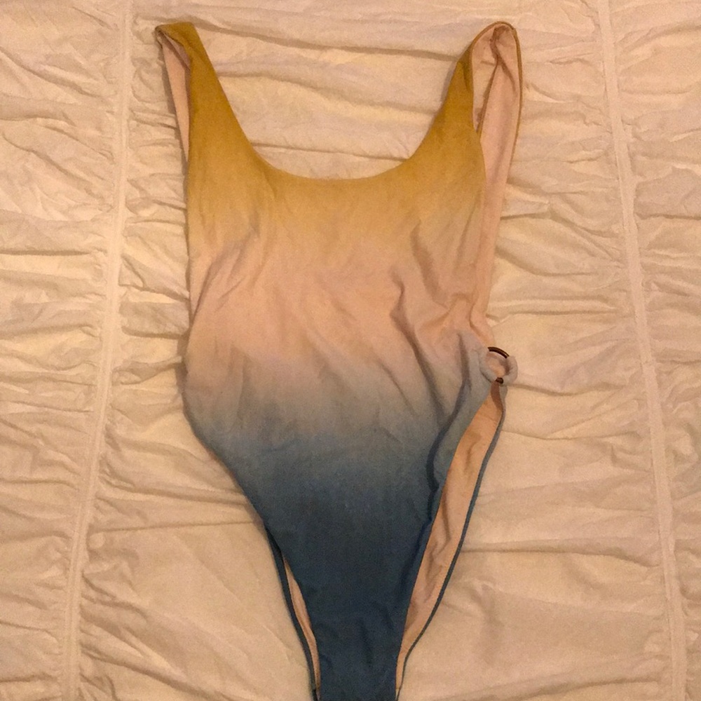 Aerie 1 piece